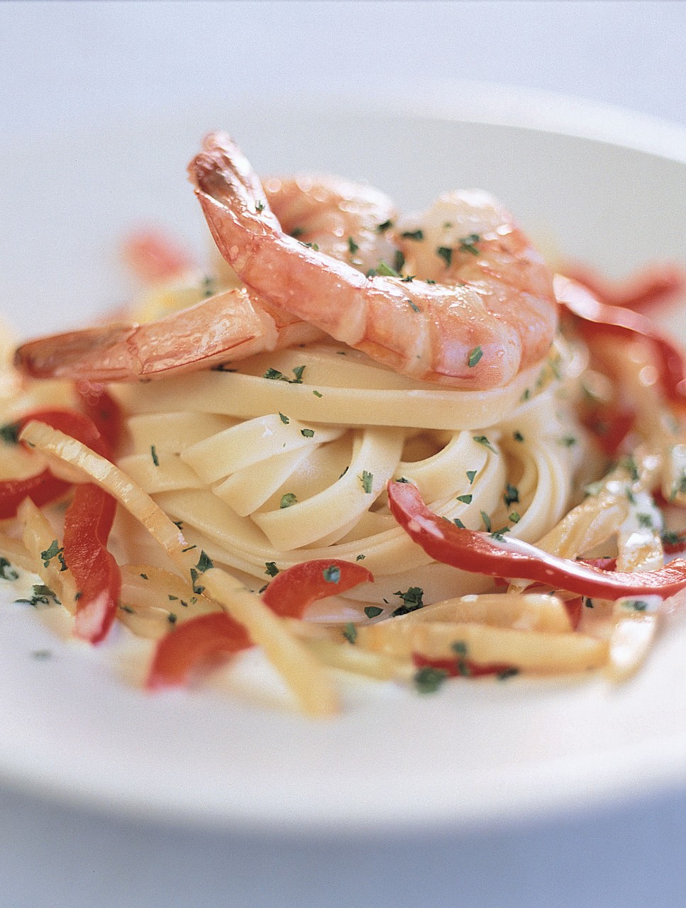 Fettuccine with Spicy Vodka Shrimp and Vegetables