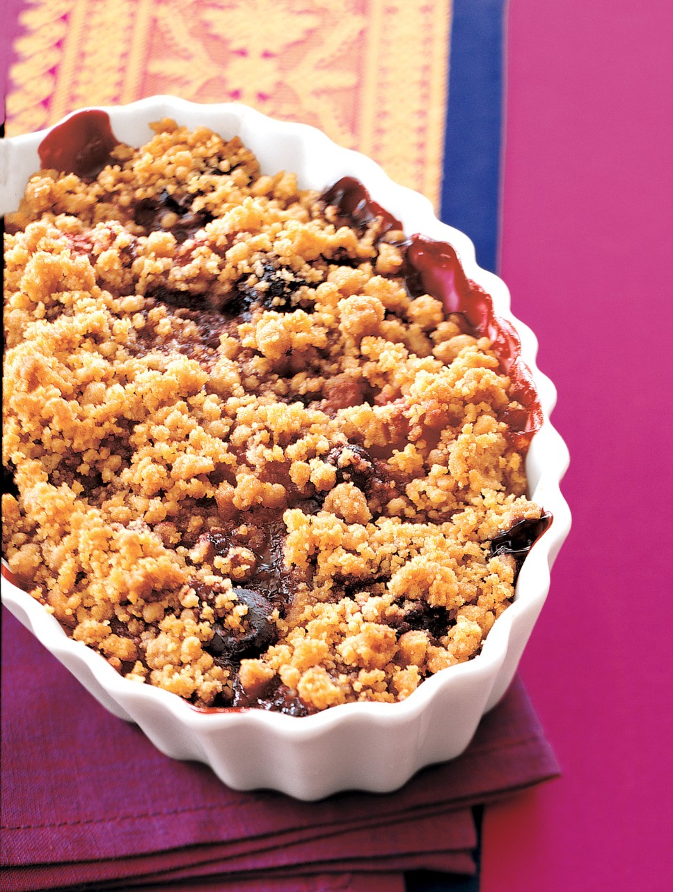 Mixed Berry Cookie Crumble