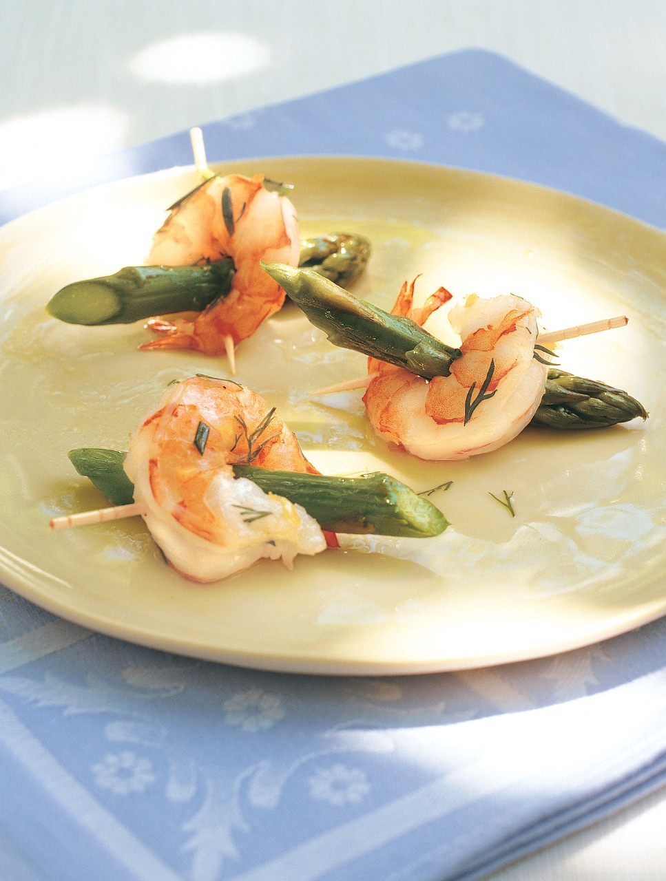 Shrimp and Asparagus Nibbles