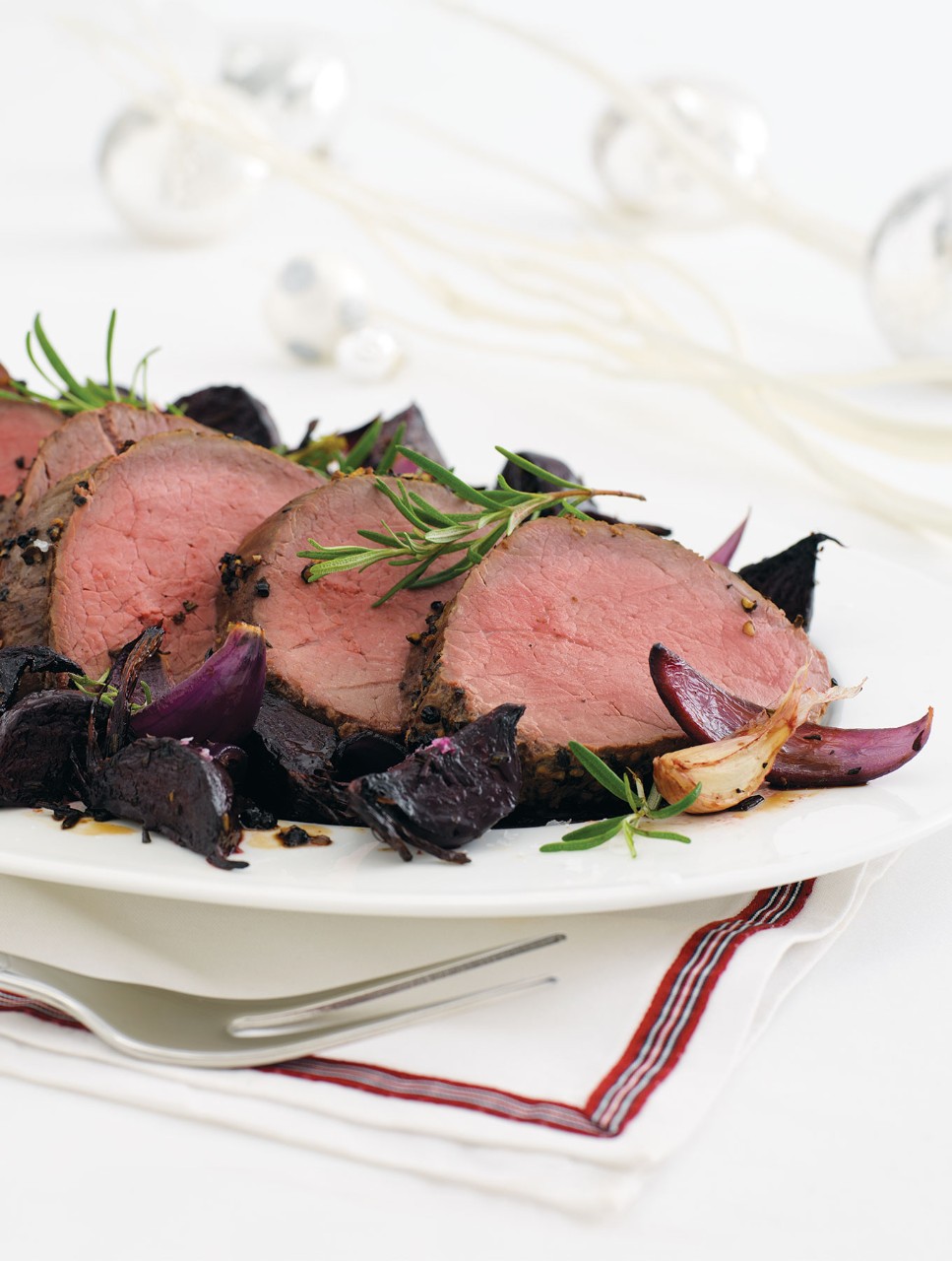 Peppercorn Roast Beef with Balsamic Beets