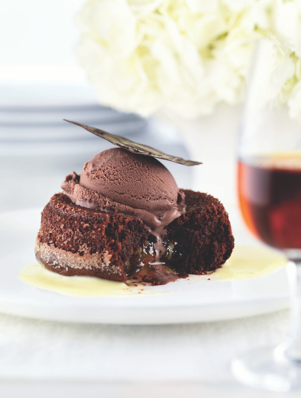 Geometric Flair Fine Chocolate Edible Dessert Decoration – CakeSupplyShop