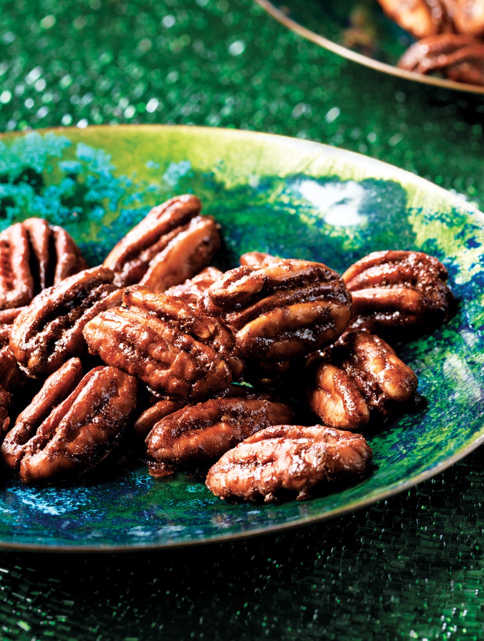 Gingerbread-Spiced Candied Pecans