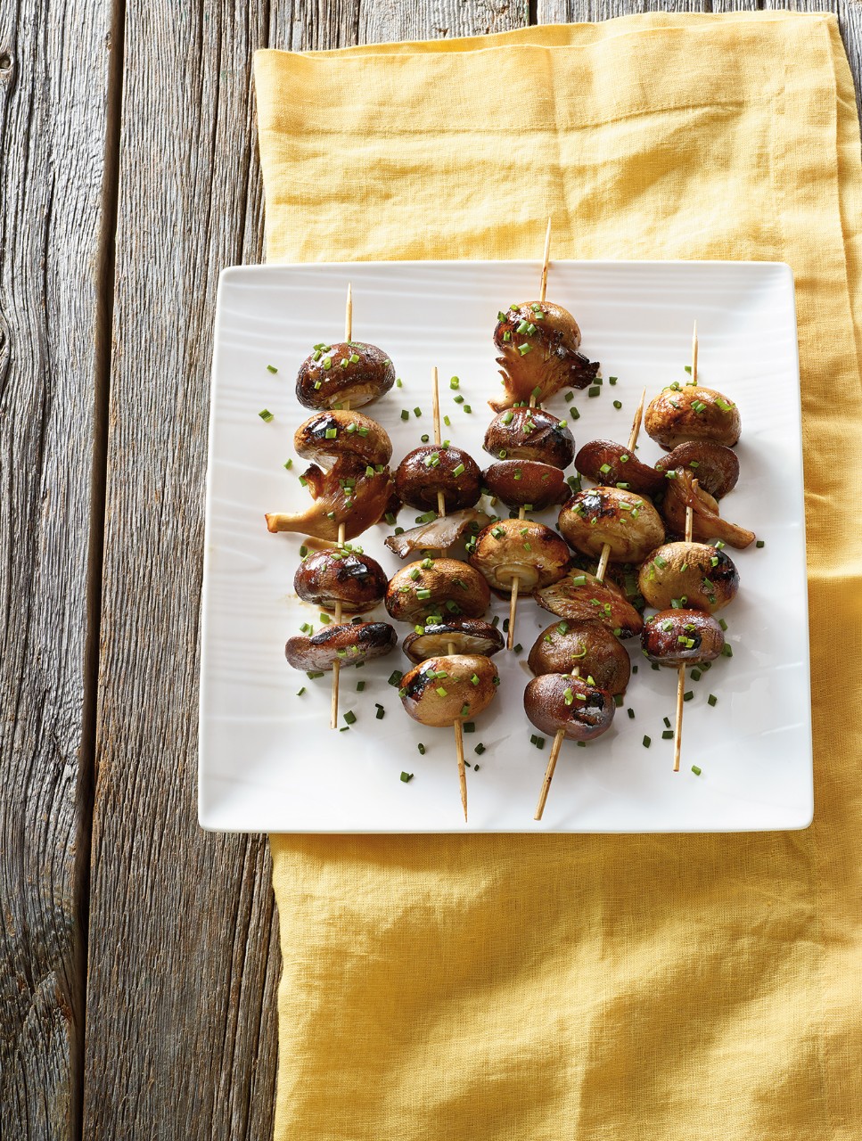 <i>Yakitoris</i> aux champignons