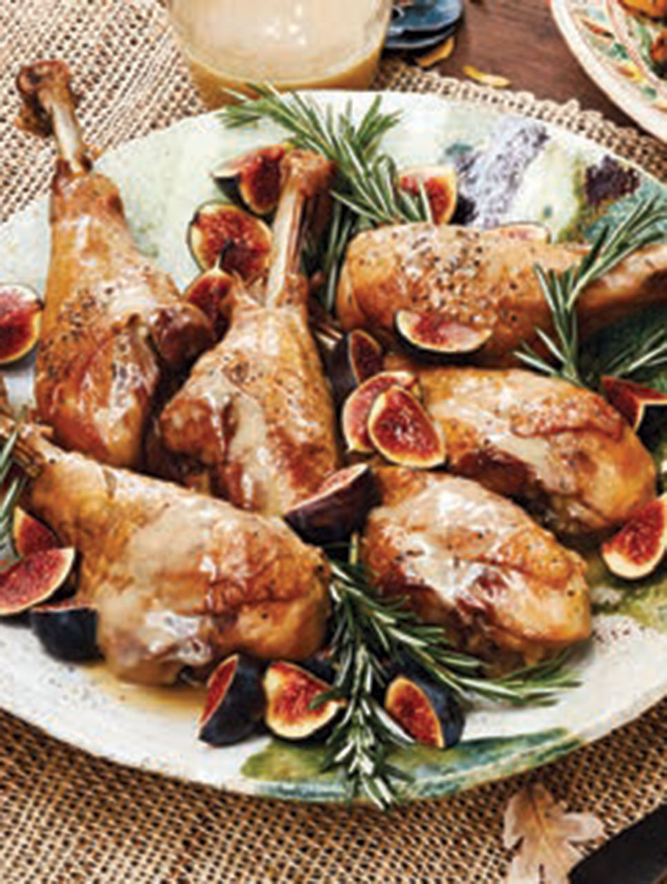 Pilons de dinde braisés avec figues fraîches
