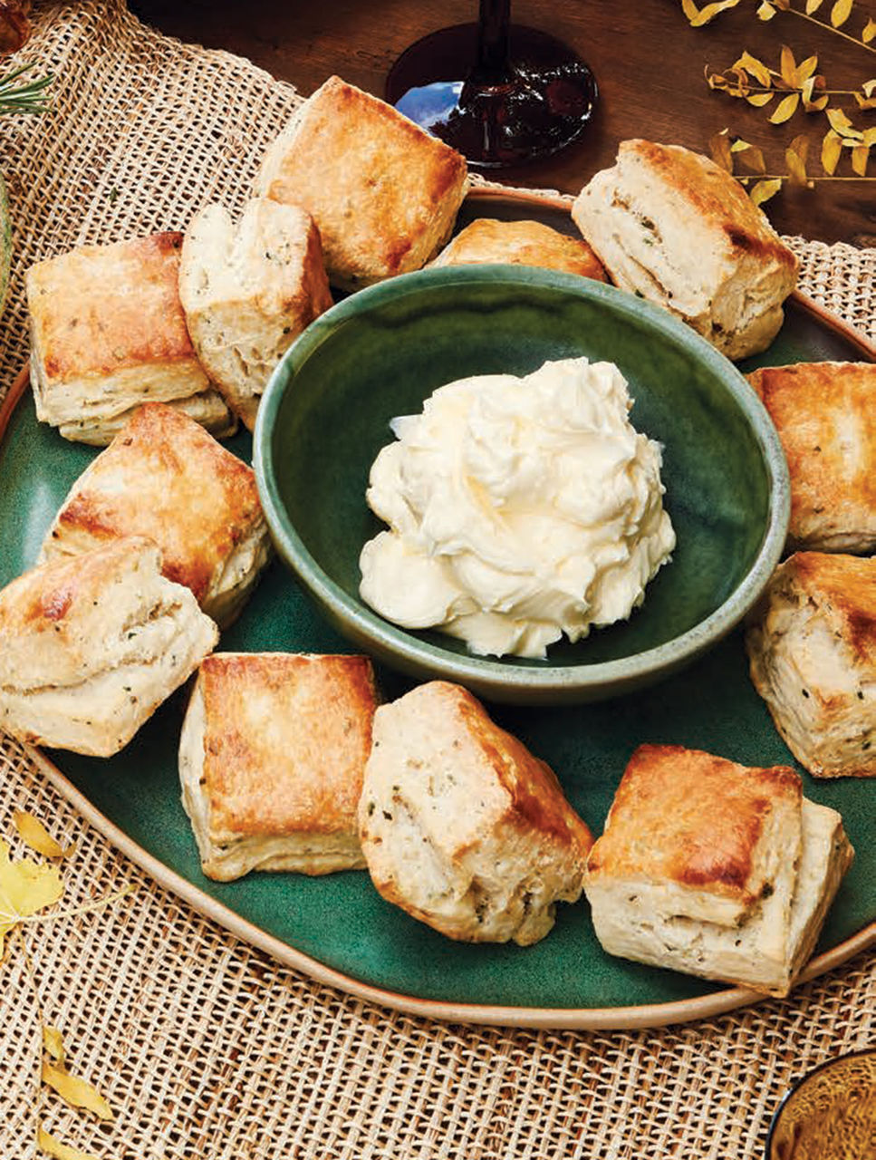 Biscuits au babeurre et fines herbes