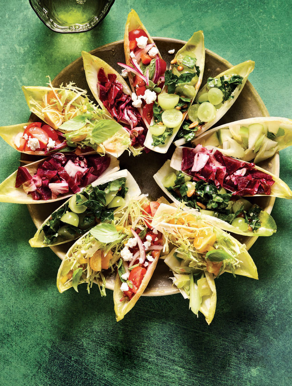 Bateaux de salade d’hiver