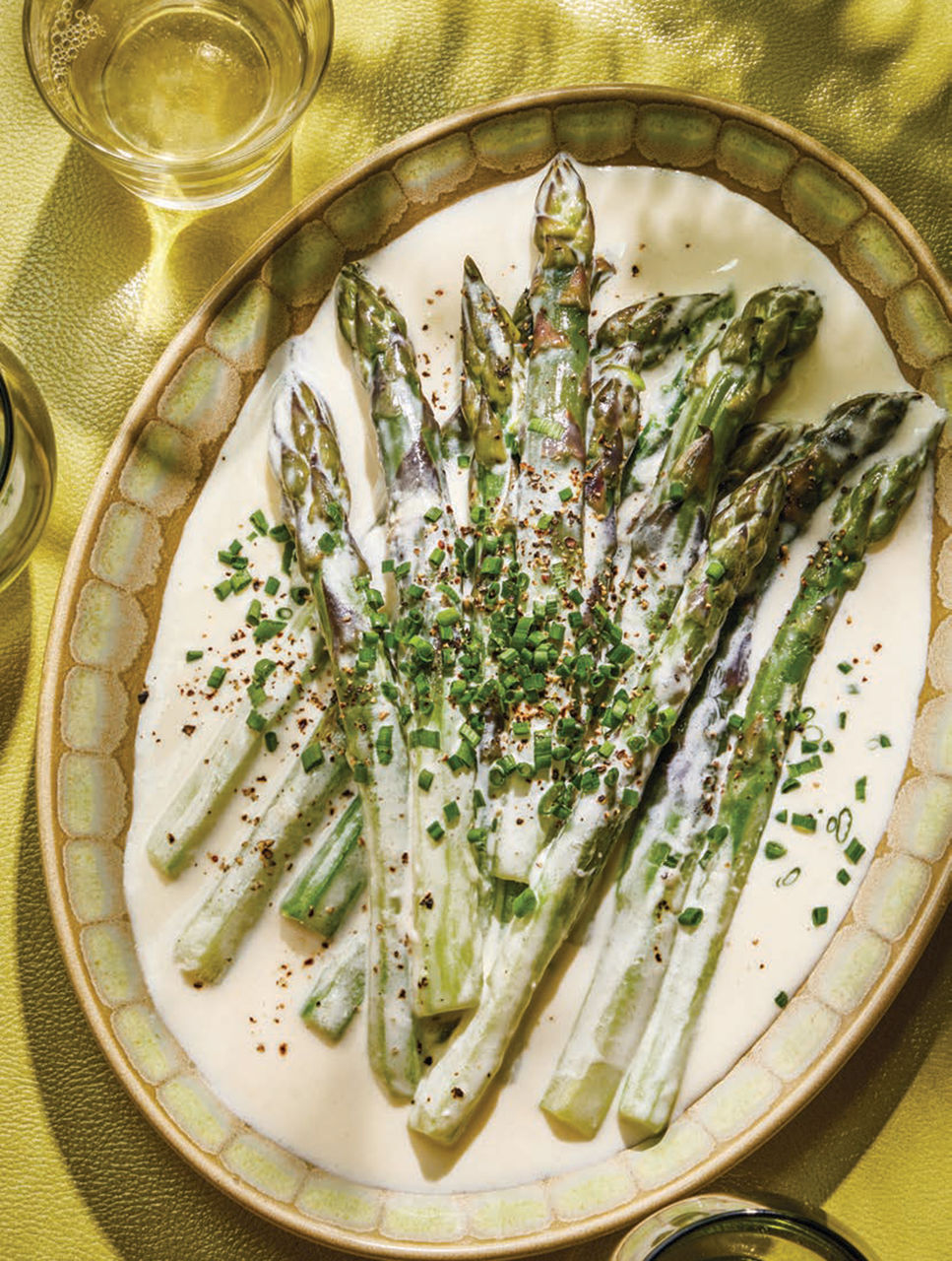 Asperges à la crème et au parmesan