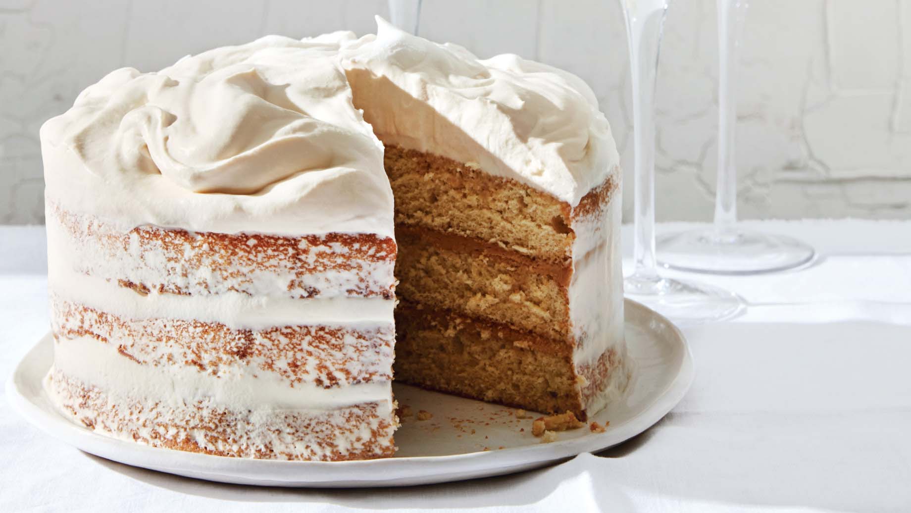 Une douzaine de desserts appétissants