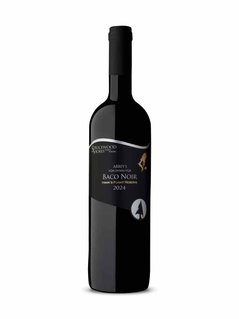 Sprucewood Shores Hawk's Flight Abbeys Baco Noir VQA